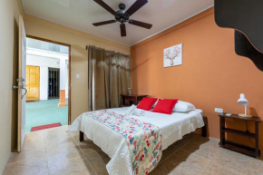El Cocobolo Food&Rest Room 4 Bed and Breakfast WiFi AC Pkg gratis